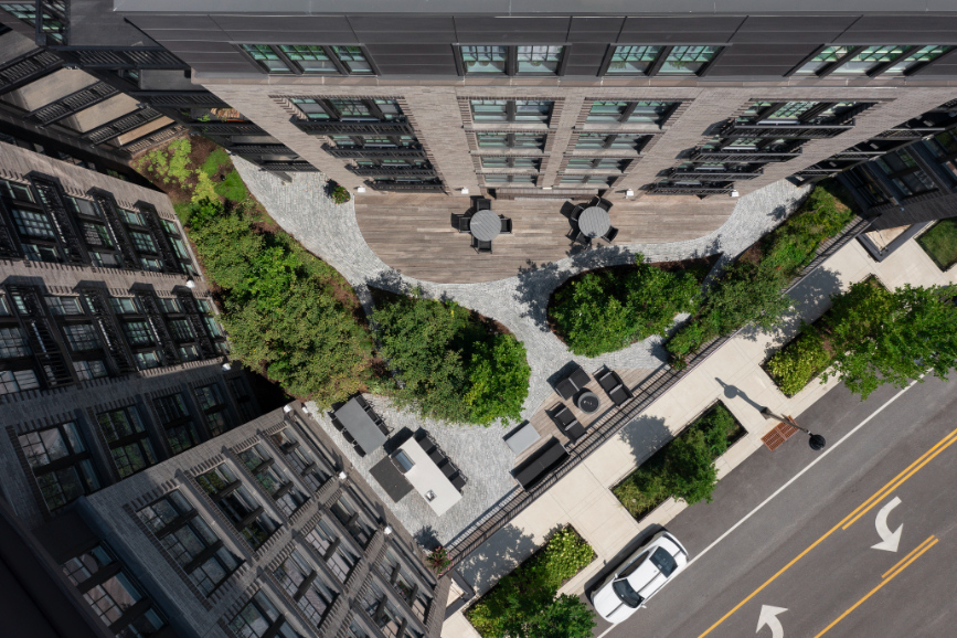 Topdown image of 250 Courtyard